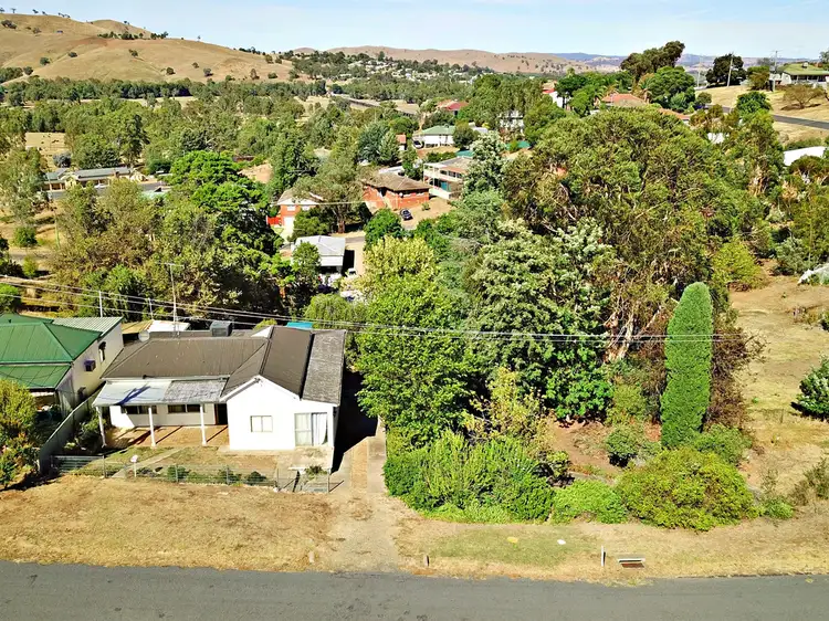 Main view of Homely house listing, 44 Hanley Street, Gundagai NSW 2722