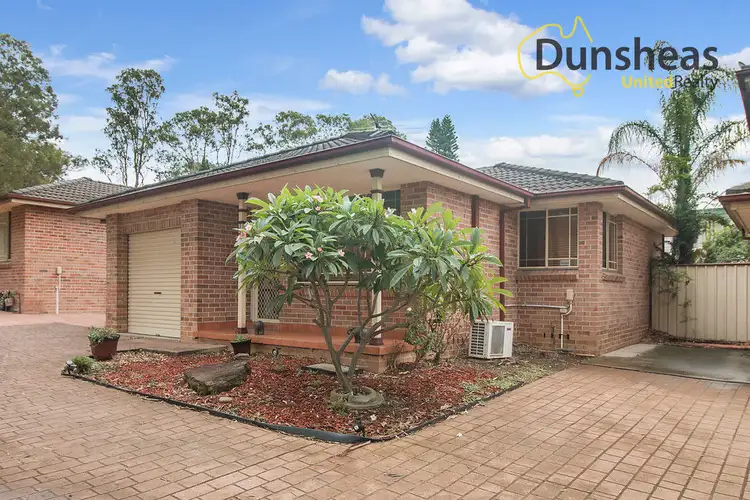 2/1 Macquarie Road, Ingleburn NSW 2565