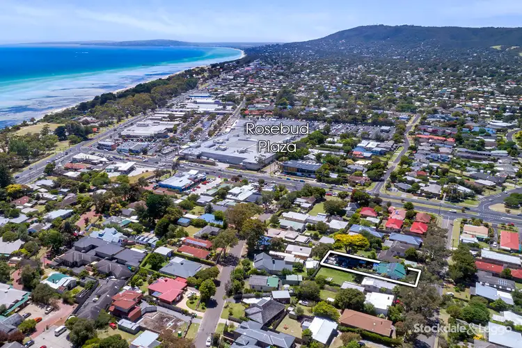 8 Dalgleish Avenue, Rosebud VIC 3939