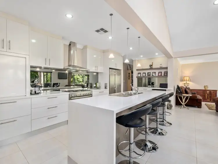 30 Marri Crescent, Lesmurdie WA 6076
