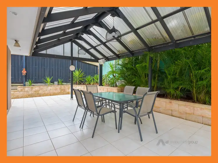 7 Chelsea Court, Heritage Park QLD 4118