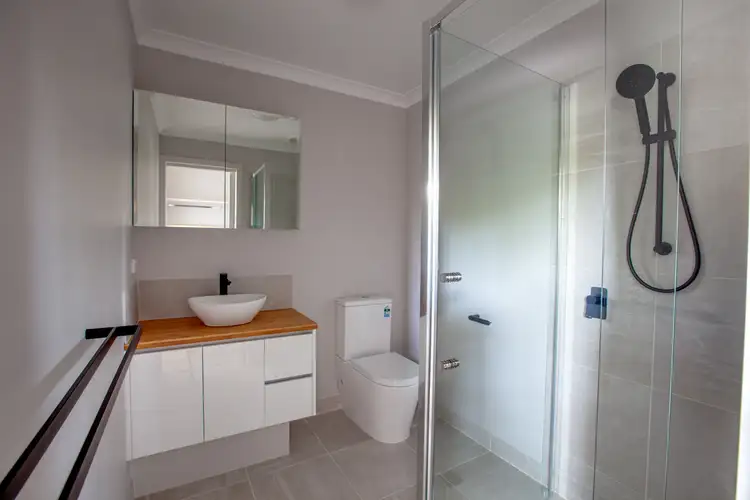 Seventh view of Homely townhouse listing, 2/89 Mitchell Street, Wodonga VIC 3690