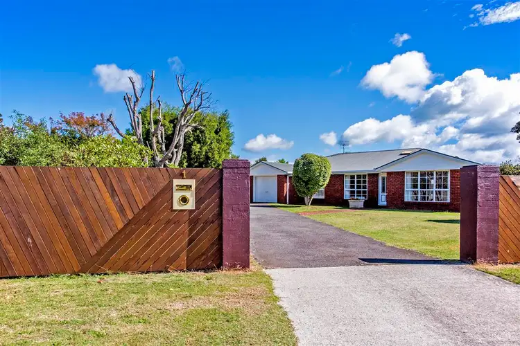 1 Rose Court, Turners Beach TAS 7315