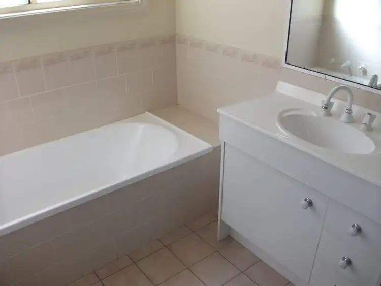 Sixth view of Homely house listing, 42 Middleton Avenue, Griffith NSW 2680