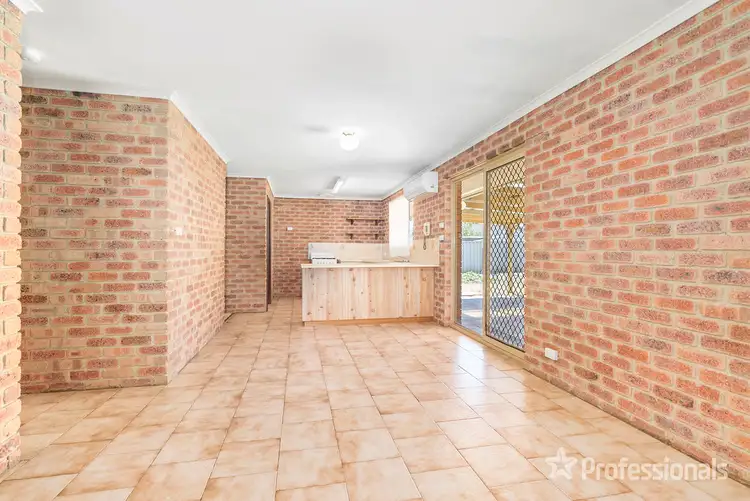 Sixth view of Homely house listing, 50 Pinyali Way, Waggrakine WA 6530