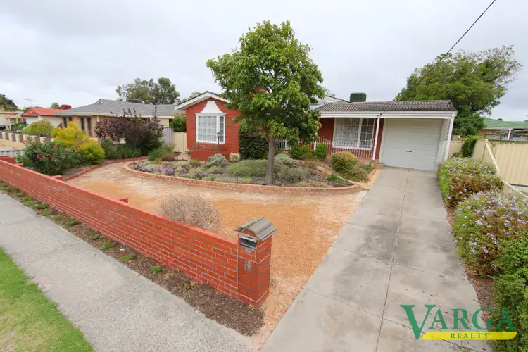 11 Queensville Avenue, Lynwood WA 6147