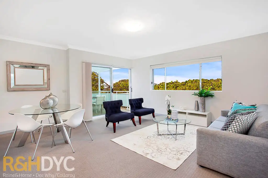 Main view of Homely unit listing, 18/11-13 Holborn Avenue, Dee Why NSW 2099