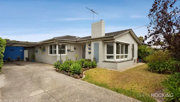 5 Spear Court, Altona VIC 3018