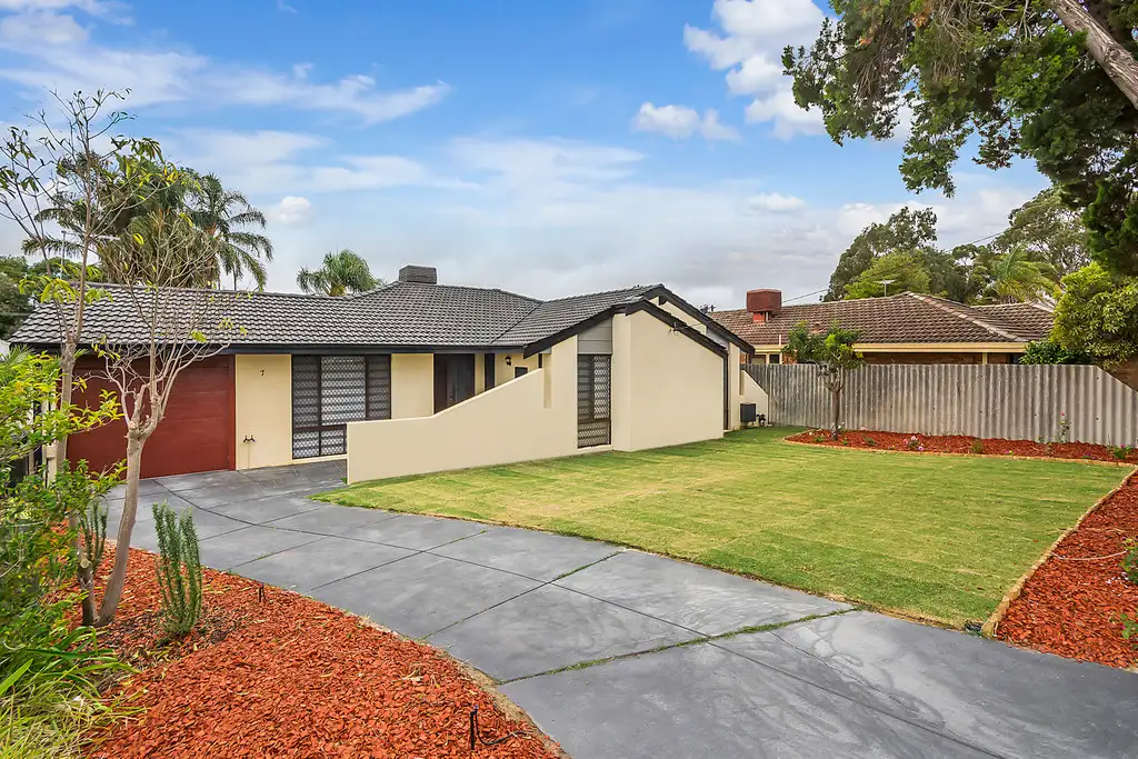 Main view of Homely house listing, 7 August Court, Bull Creek WA 6149