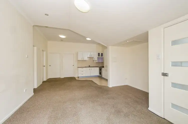 Sixth view of Homely unit listing, 4/36 Wood Street, Barney Point QLD 4680