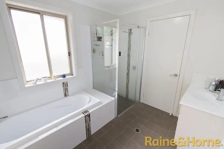 Fifth view of Homely house listing, 6 Javea Close, Dubbo NSW 2830