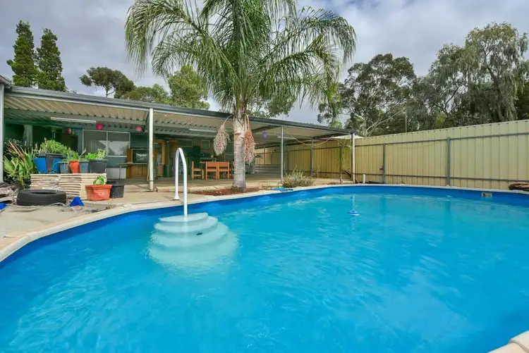 56 Kesters Road, Para Hills West SA 5096