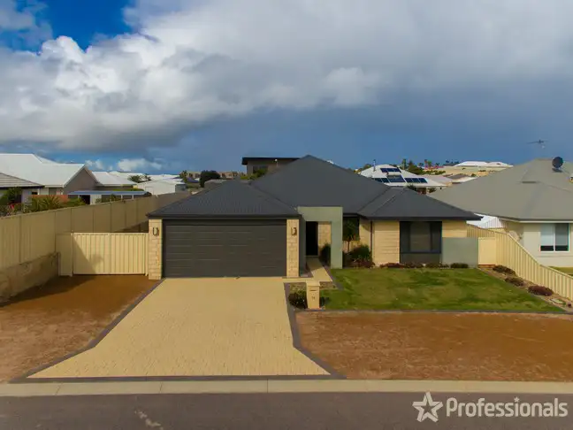 10 The Quarterdeck, Drummond Cove WA 6532
