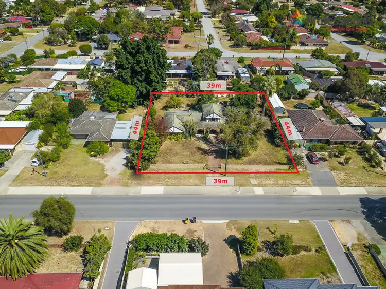 136 Seventh Road, Armadale WA 6112