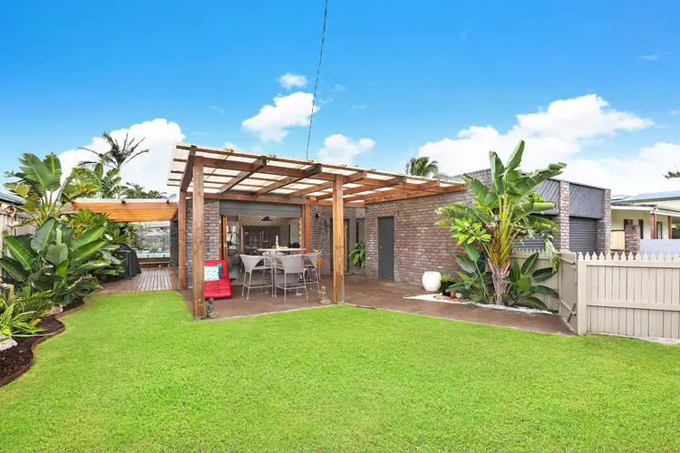 29 Point Cartwright Drive, Buddina QLD 4575