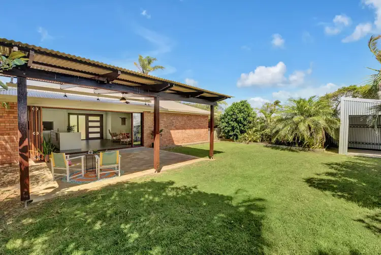 Second view of Homely house listing, 5 Yaringa Avenue, Buddina QLD 4575