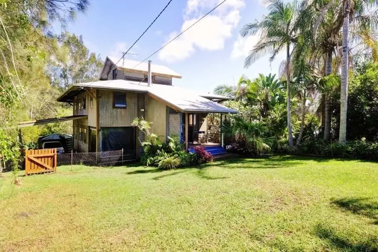 5 Tallawalla Road, Coomba Park NSW 2428