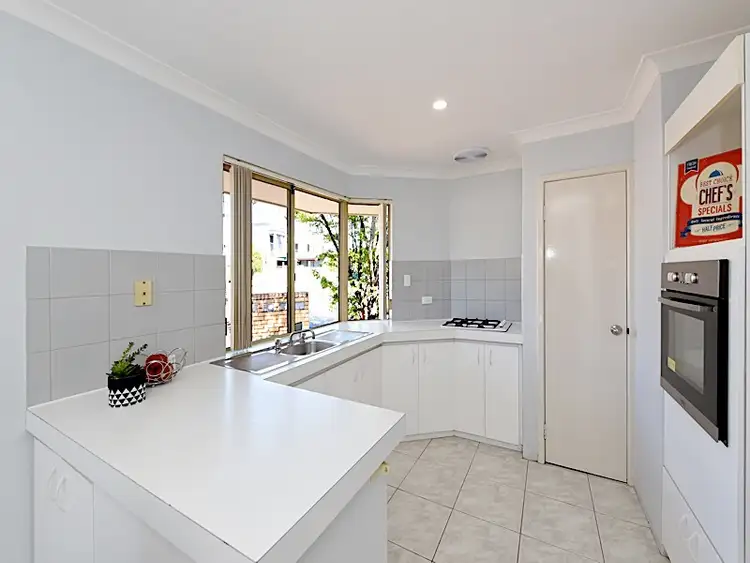 Fifth view of Homely villa listing, 1/44 Albemarle Street, Doubleview WA 6018