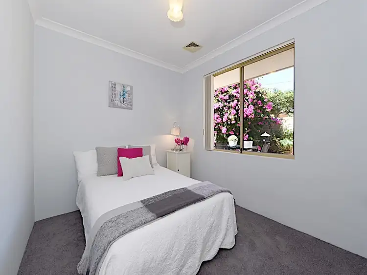 Sixth view of Homely villa listing, 1/44 Albemarle Street, Doubleview WA 6018