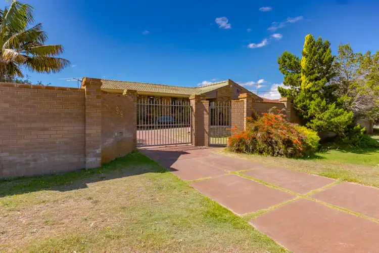 99 Donald Drive, Safety Bay WA 6169