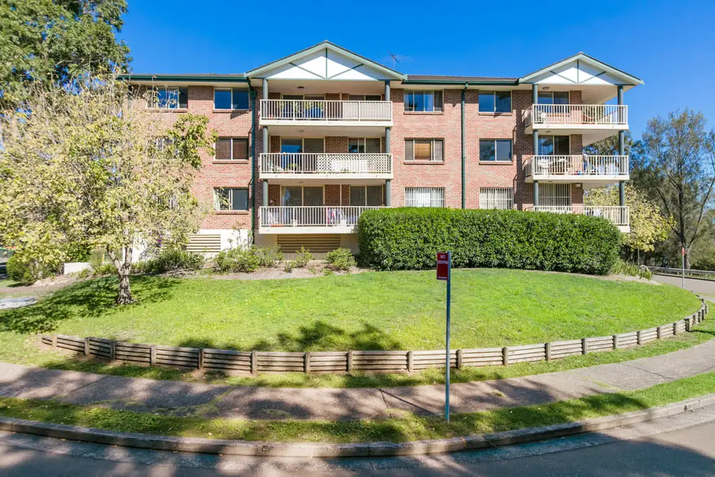 Main view of Homely unit listing, 11/10-12 Broughton Street, Canterbury NSW 2193