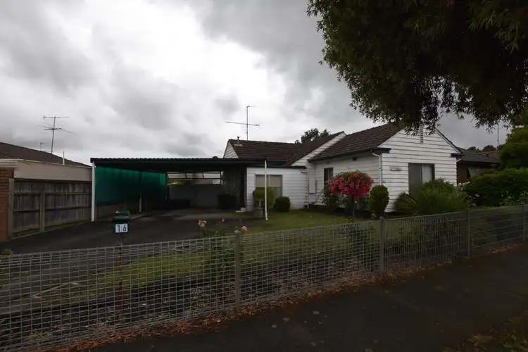 16 Trent Street, Newborough VIC 3825