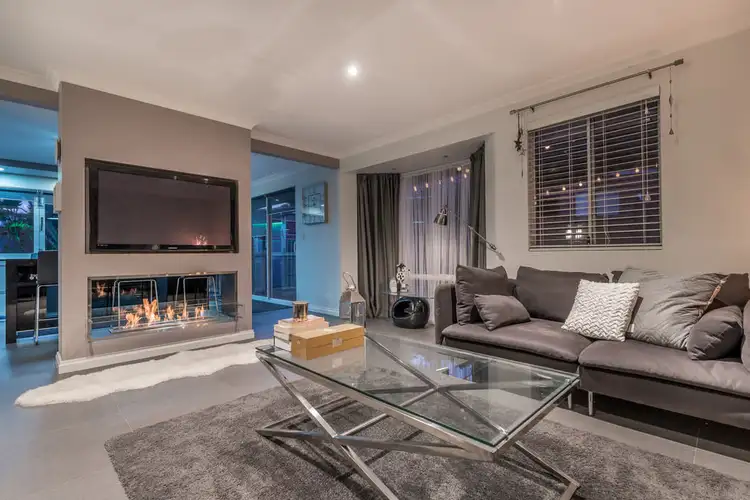 11 Bellport Parade, Mindarie WA 6030