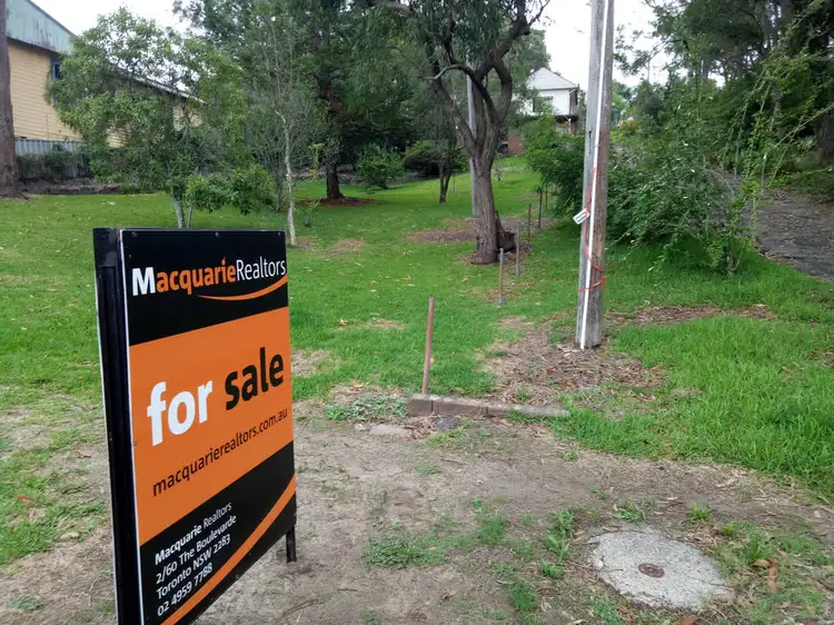 167 Excelsior Parade, Toronto NSW 2283