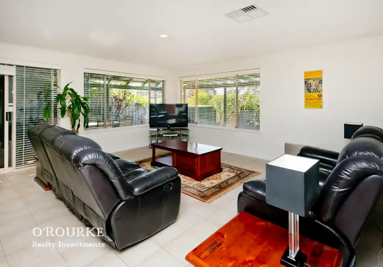 Sixth view of Homely house listing, 4 Characin Crt, Sorrento WA 6020