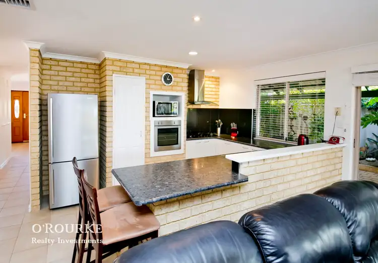 Seventh view of Homely house listing, 4 Characin Crt, Sorrento WA 6020