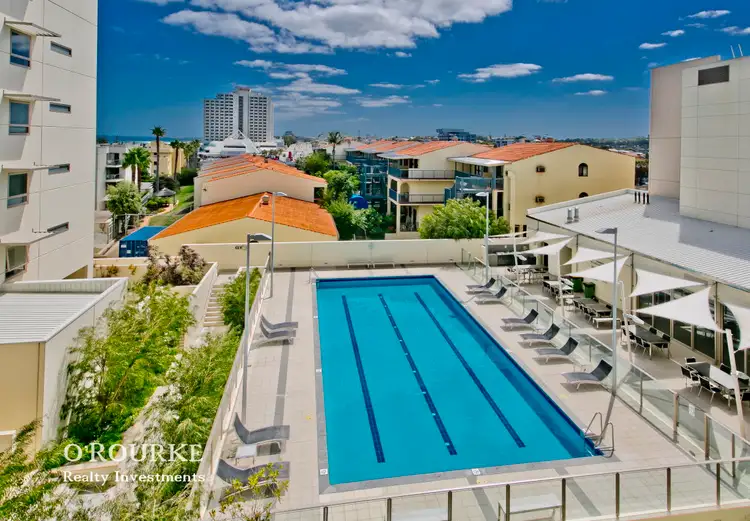 41/2 Brighton Road, Scarborough WA 6019