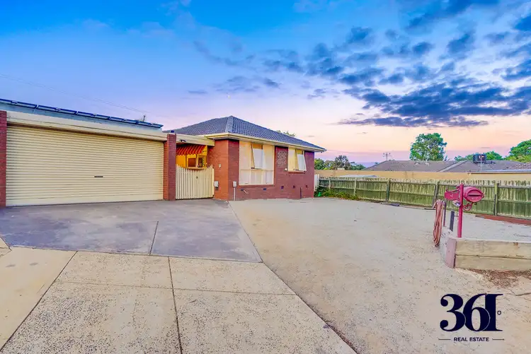 Second view of Homely house listing, 6 Gargor Court, Kurunjang VIC 3337