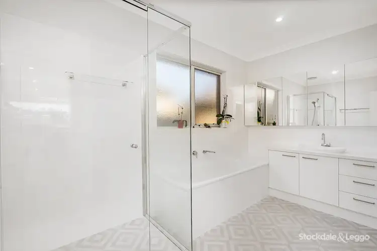 Sixth view of Homely unit listing, 25B Ian Grove, Mount Waverley VIC 3149