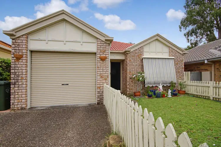 53 St James Street, Forest Lake QLD 4078