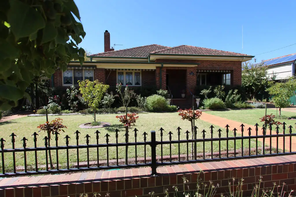 Main view of Homely house listing, 127 Asquith Street, Temora NSW 2666