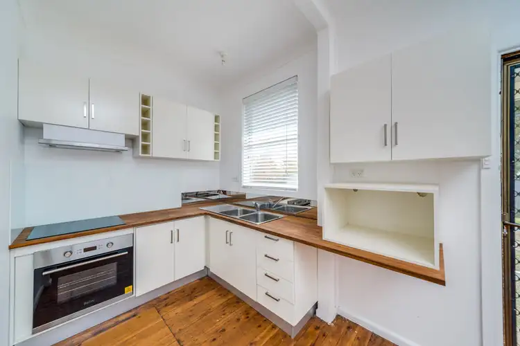 7 Roslyn Street, Crookwell NSW 2583