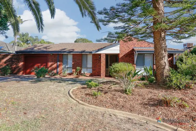 8 Borden Road, Marangaroo WA 6064