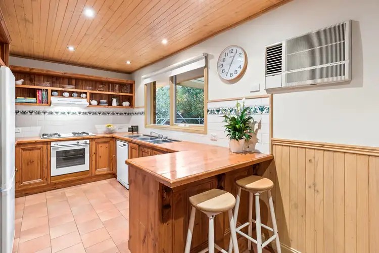 Second view of Homely house listing, 5 Correa Court, Mount Martha VIC 3934