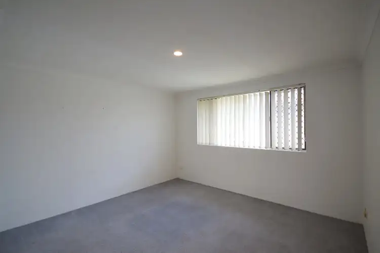 Sixth view of Homely apartment listing, 3/17 Adori Street, Chevron Island QLD 4217