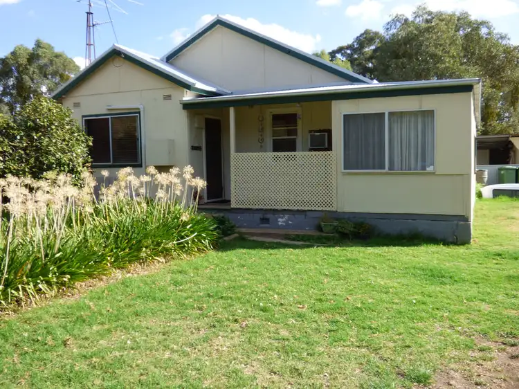60 Victoria Gully Road, Young NSW 2594