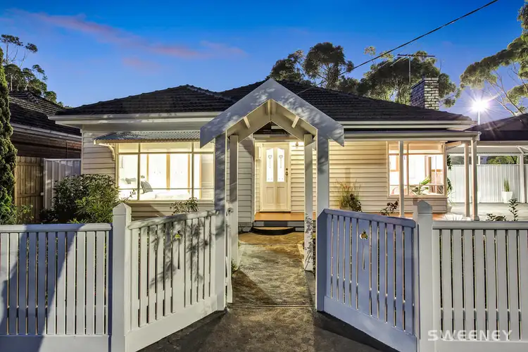 5 Stirling Avenue, Seaholme VIC 3018