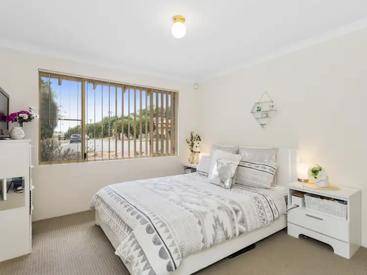Sixth view of Homely villa listing, 1/22 Dodds Place, Innaloo WA 6018
