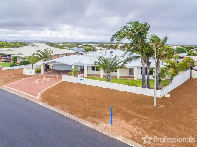 84 Bellimos Drive, Wandina WA 6530