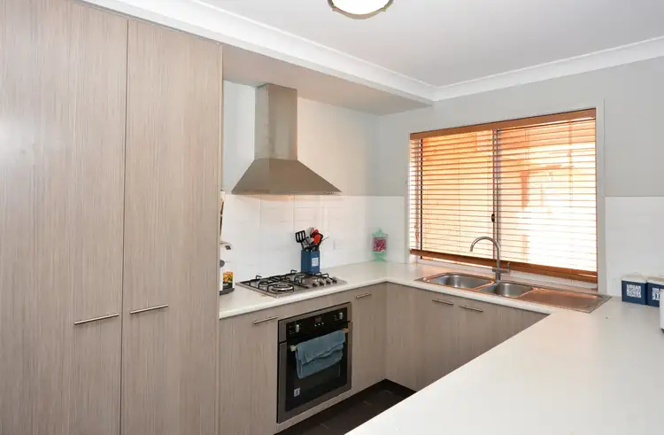 Third view of Homely house listing, 5 Norman Close, Leeton NSW 2705