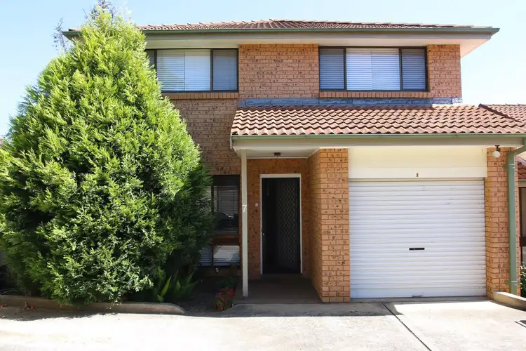 7/220 Newbridge Rd, Moorebank NSW 2170