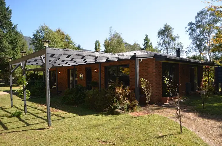 Sixth view of Homely house listing, 903 Great Alpine Road, Freeburgh VIC 3741