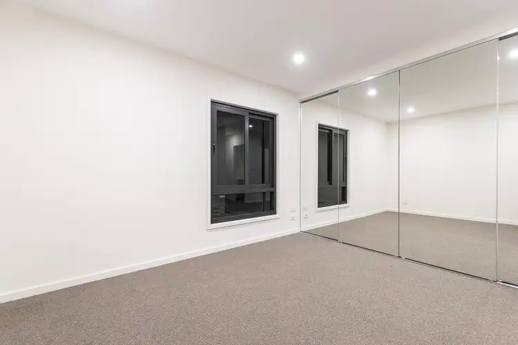Fifth view of Homely townhouse listing, 39 Sanctuary Drive, Bundoora VIC 3083