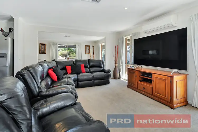 Fifth view of Homely house listing, 10 Elizabeth Street, Smeaton VIC 3364