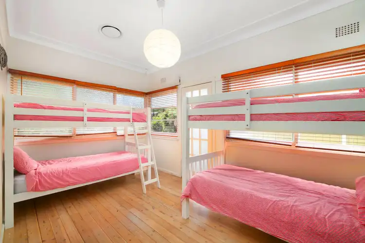 Sixth view of Homely house listing, 3 Emerald Avenue, Pearl Beach NSW 2256
