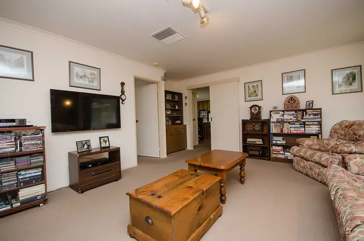 Fifth view of Homely house listing, 19 Stapleton Court, Wodonga VIC 3690